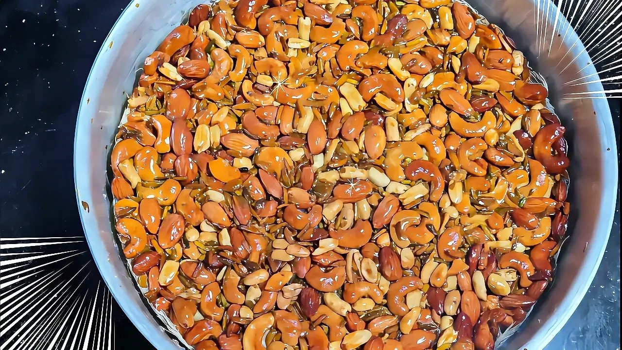 الكنافه بالمكسرات بكل احترافيه❗️بطريقه سهله هتنبهري من جمالها ❗️وطعم وشكل ينافس اكبر المحلات