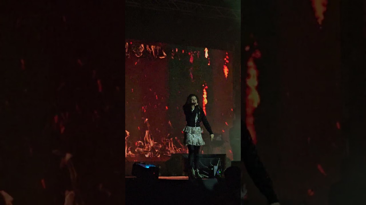 ‎⁨@PalakMuchhalOfficial⁩  Live concert in ahmedabad shopping festival 04/01/2026