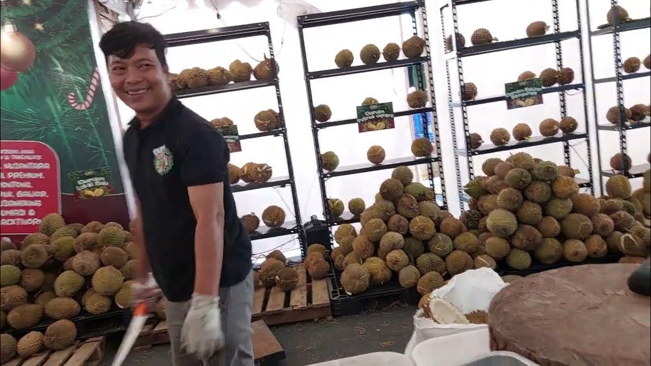 all-you-can-eat-durian-only-for-99-000-rupiah-youtube
