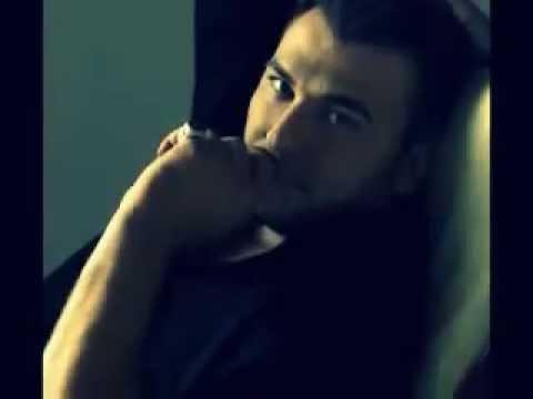 Antonis Remos - Kommena pia ta daneika (Meme Pas Fatigue) (New Song 2010).mp4