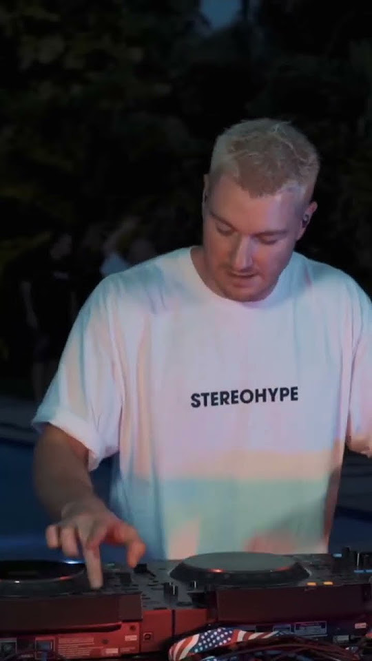James Hype epic DJ skills in Miami YouTube
