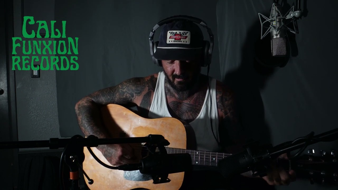 Toaster Bath by Ryan Moore