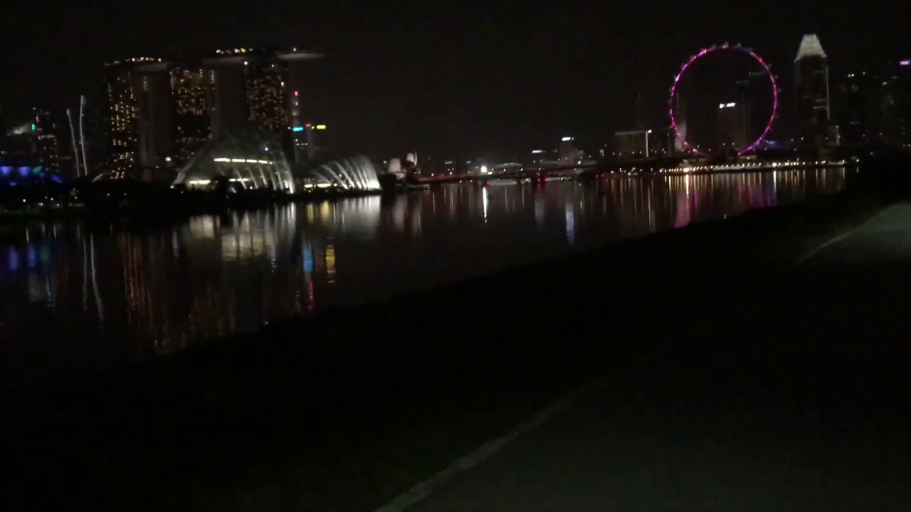 Free cycling in Singapore | Late night cycling by free Obike App on Weekends in Singapore