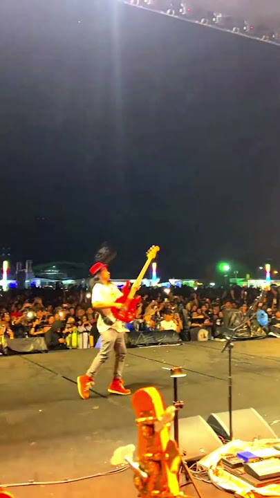 Aksi Iwan Fals Bersama Rocky Gerung di Malinau #iwanfals #rockygerung #malinau #shorts