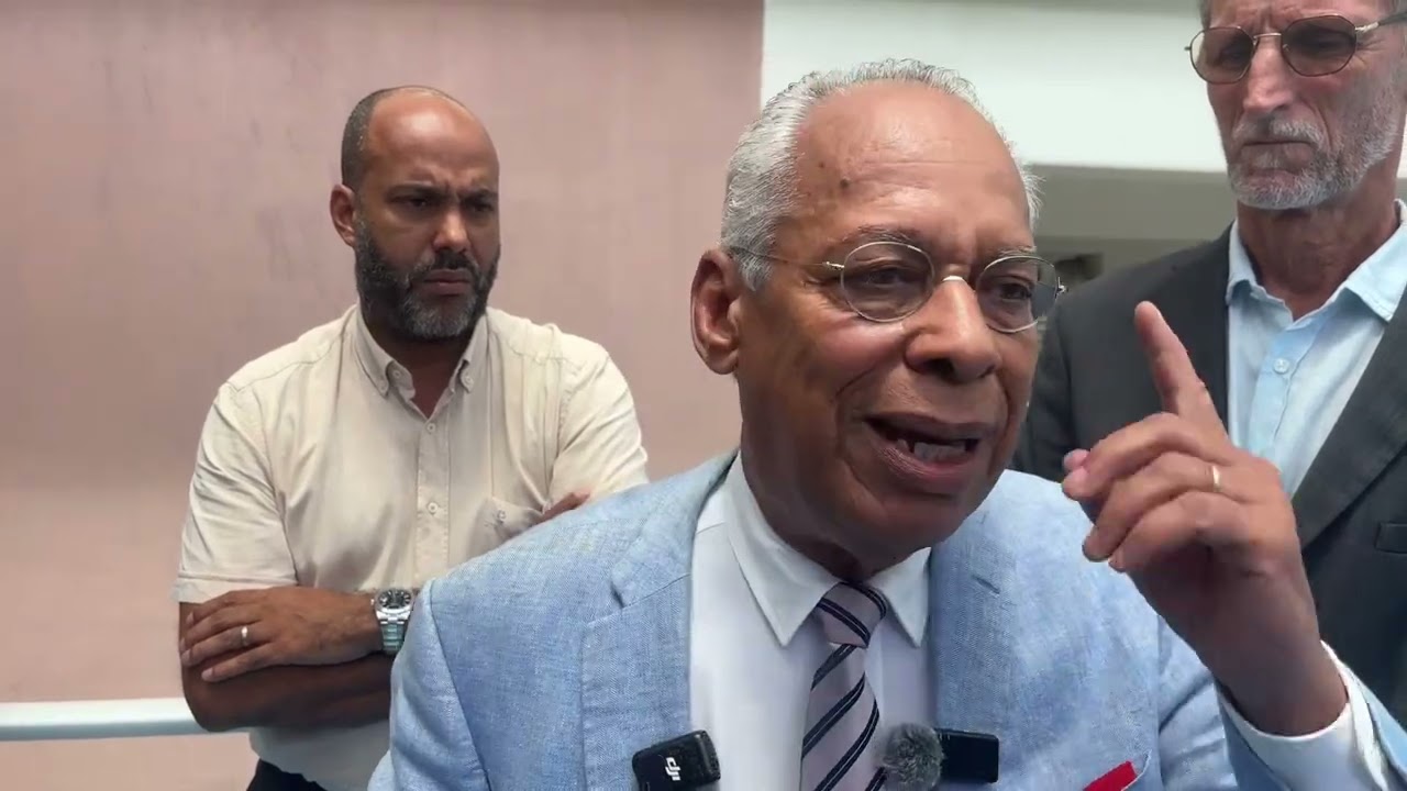 Victorin Lurel dénonce un fonctionnement de « voyous » à l’hémicycle de Basse-Terre 