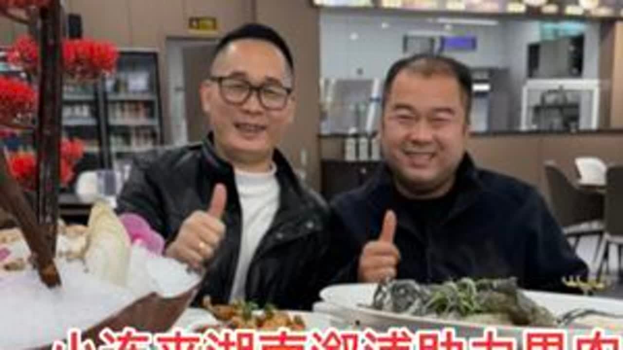 小连千里奔赴.与我一起助力果农.#中巴婚姻#巴基斯坦 #助农行动