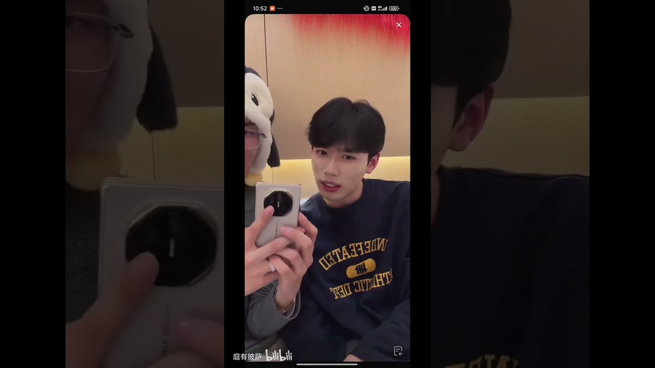 Acting cute with Jiang Penghan & Hu Jing  Couple