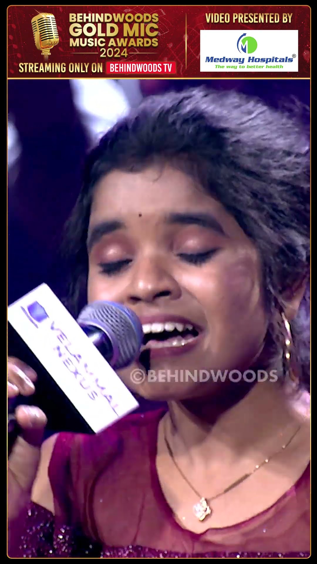 OMG ? சின்ன குயிலு Chithra-க்கு  அன்பு பரிசு ❤️Super Singer Harshinnethra \u0026 Rihana Duet Tribute ?