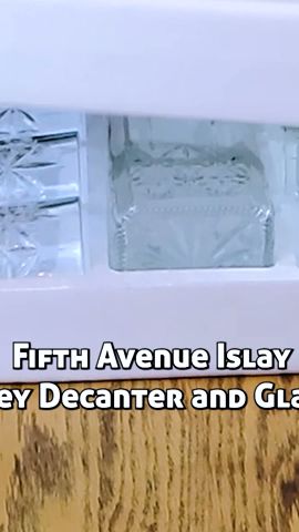 Unboxing: Fifth Avenue Islay Whiskey Decanter and Glass Set 