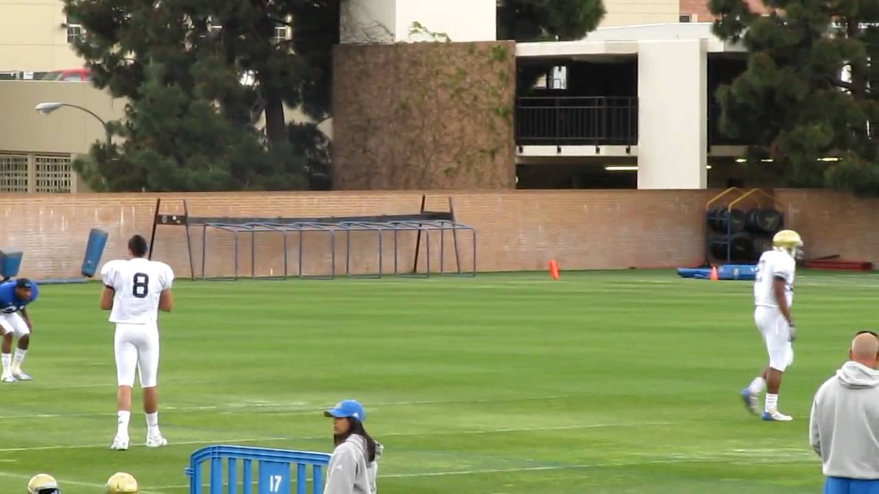 Fauria & Harkey Warming Up
