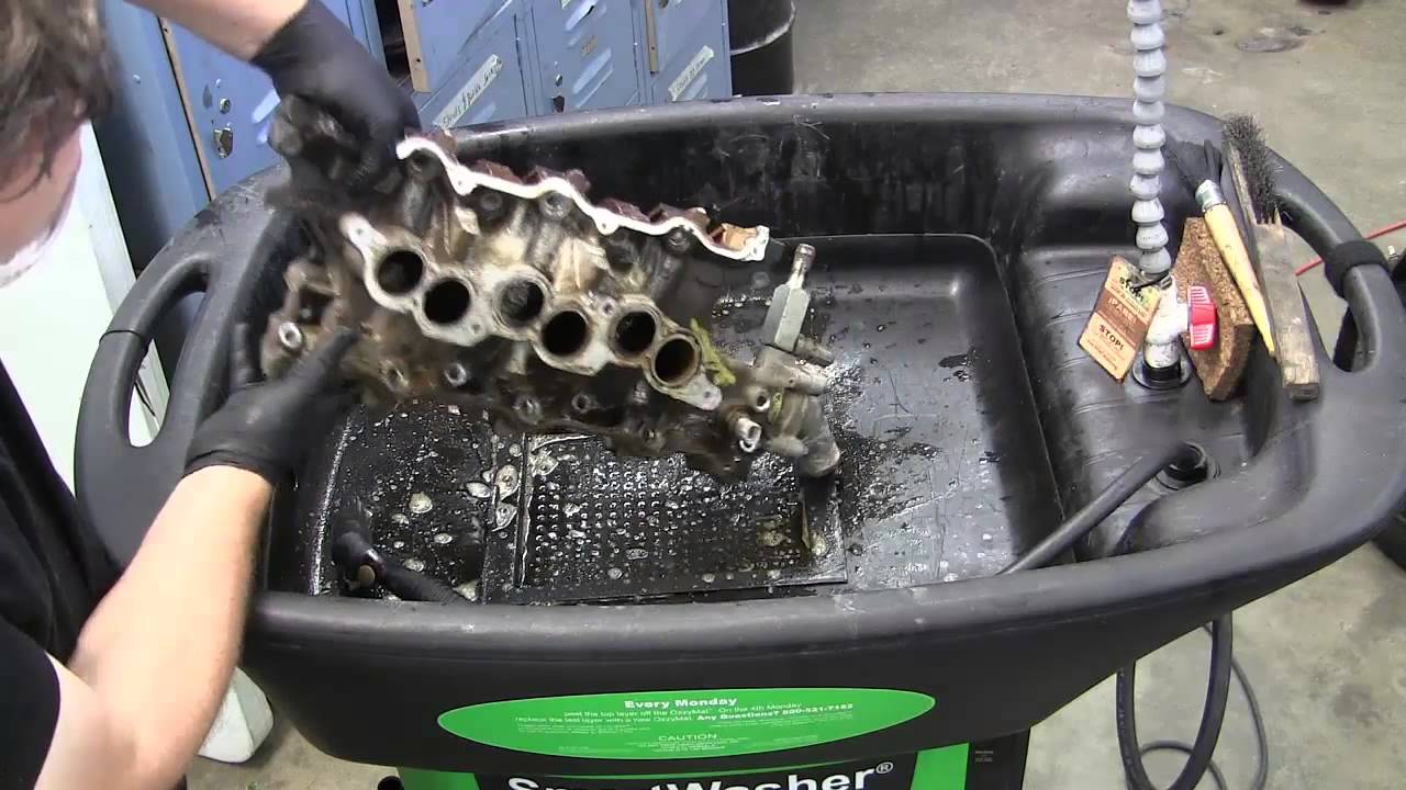 Cleaning auto parts the smart way - Smart Washer parts cleaner 