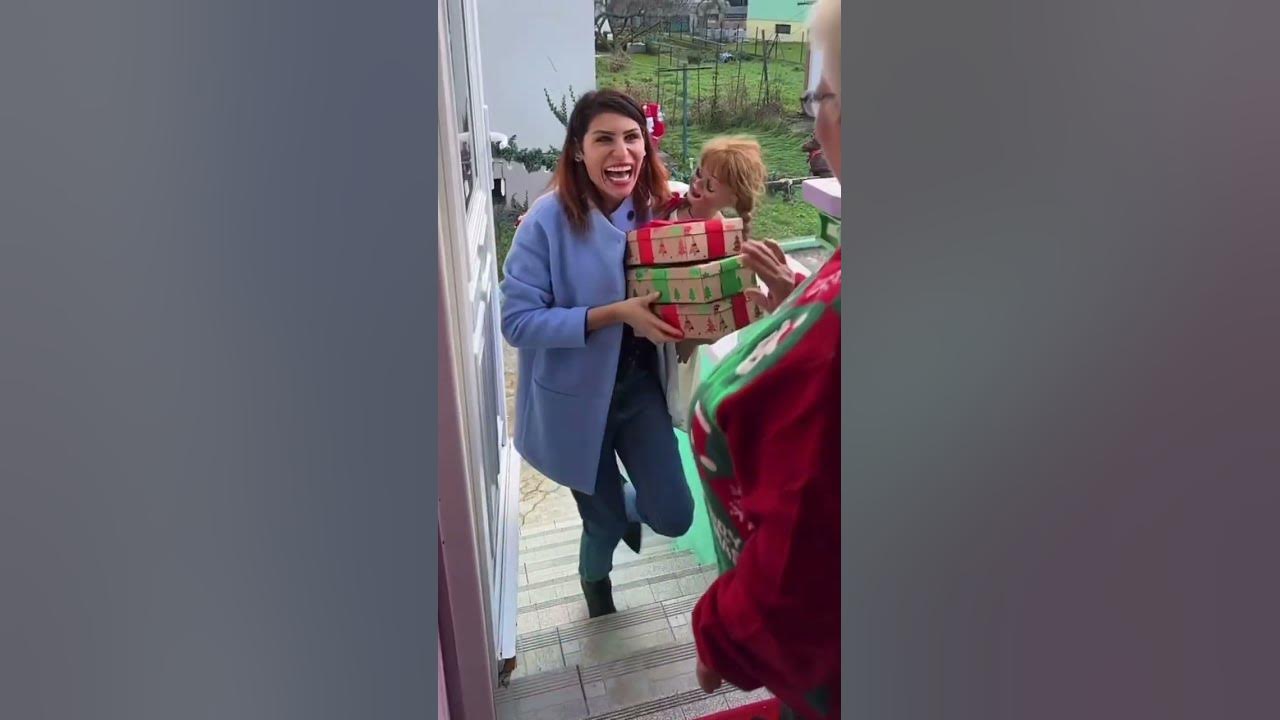 Joyeux Noël , Merry Christmas🎁🎄 - YouTube