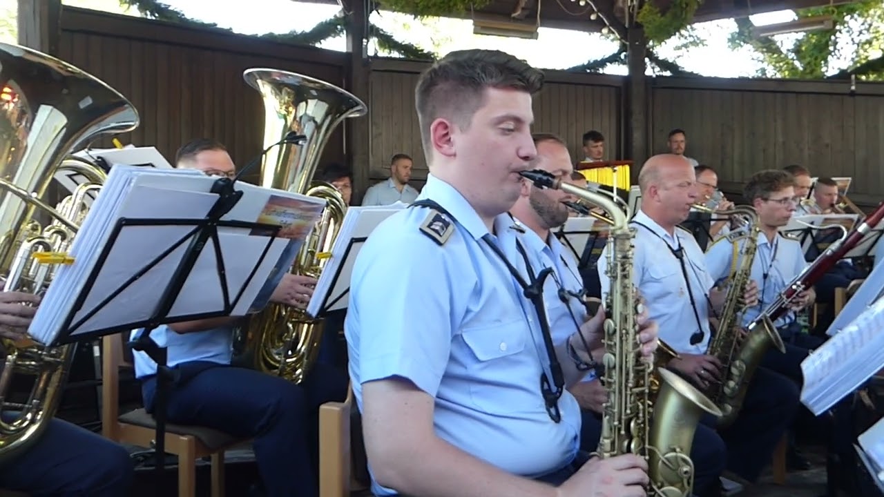 Marschlieder Potpurri - Luftwaffenmusikkorps Erfurt - Kronacher Freischießen 2024 - Konzert Hofwiese