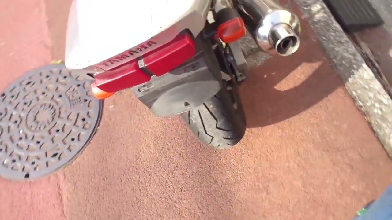 FZ400/ヤマハ 水冷4サイクル4気筒エンジン シルバーの販売情報