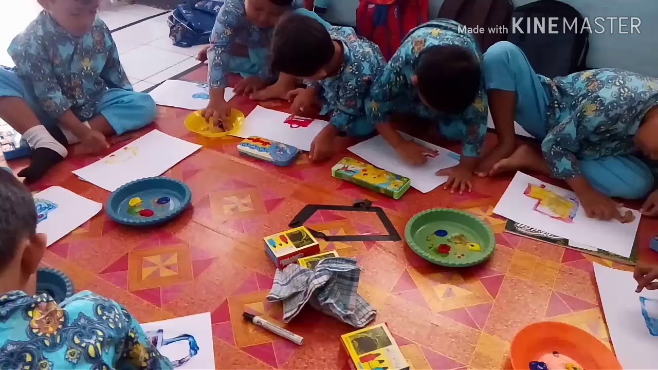 Mewarnai Anak  Paud Tema Rekreasi Hasil Karya Anak  Tk 