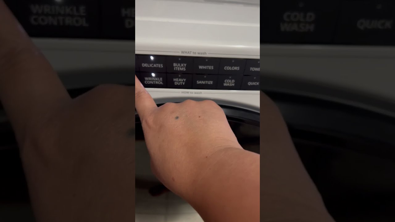 Using A Whirlpool 4 5 Cu Ft Front Load Washer WFW5605MW