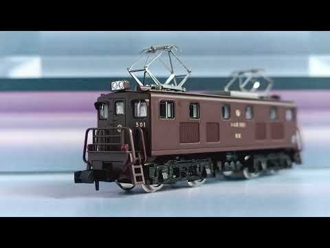 Model train of ibuki 501 helping Thomas on the Oigawa Railway.N-scale