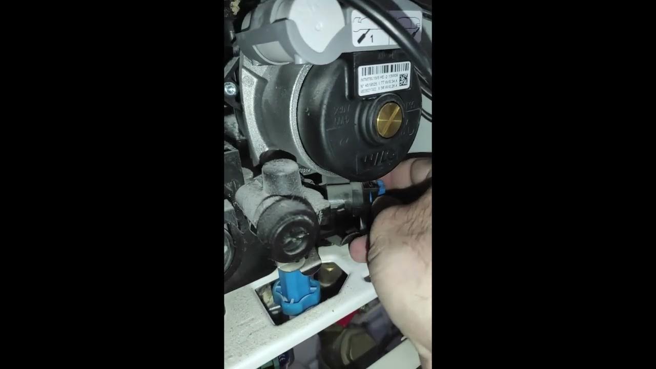 Manometru blocat centrala Ariston evo classманометр заблокирован