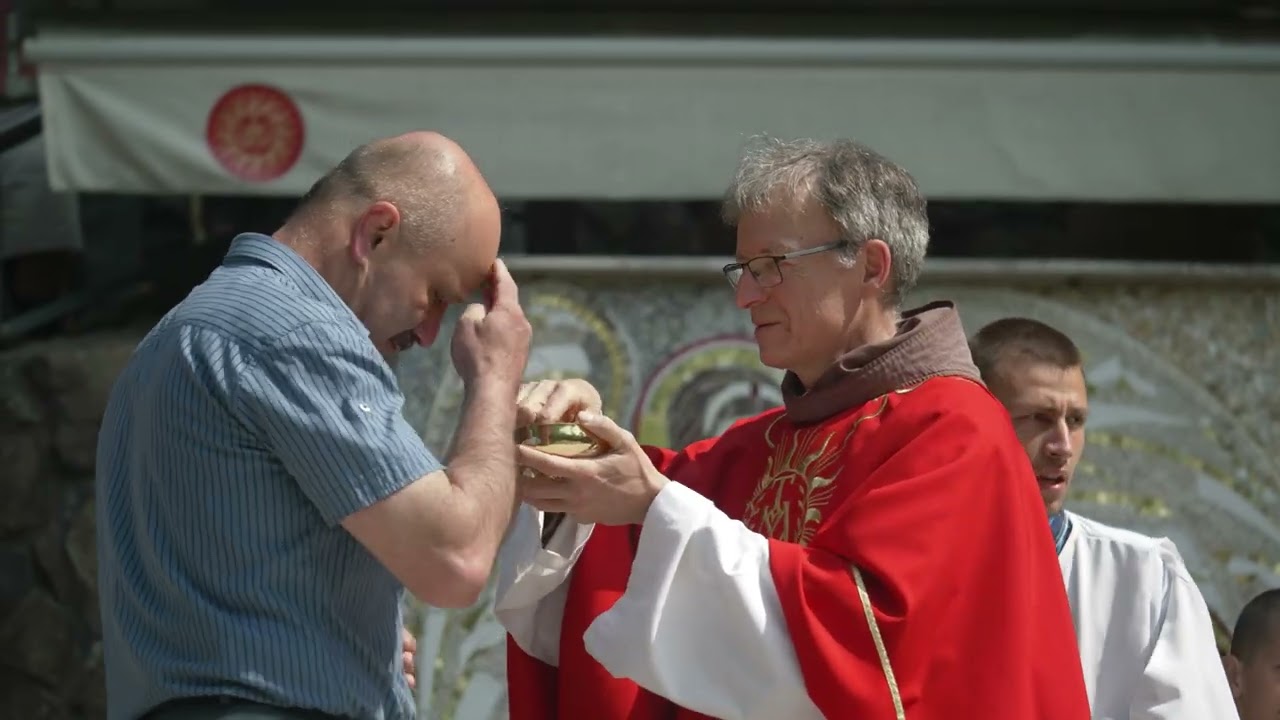 Nógrádikumok sorozat: Pünkösdi gyalogos férfi zarándoklat - Szécsény