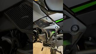 3D graphics for Kawasaki Versys 1100 SE 2026 🖤💚 by Black Doves Graphics® 🇮🇹