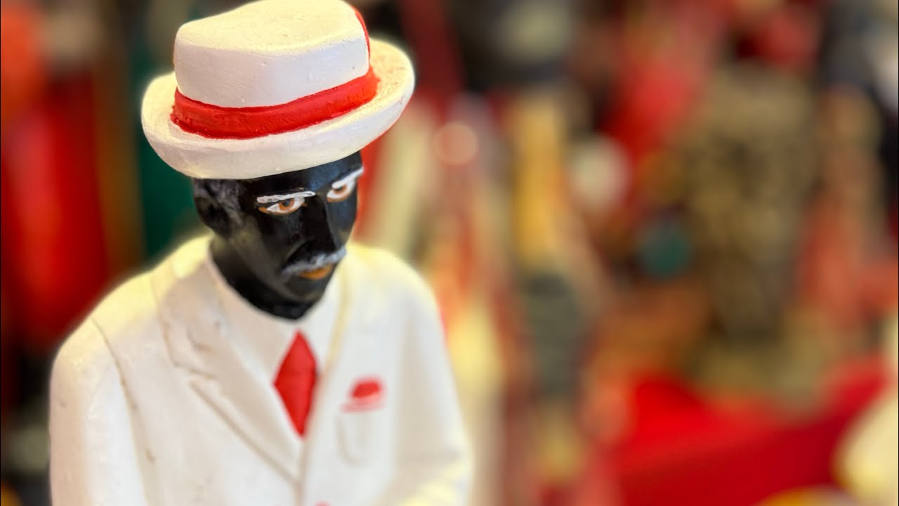 Zé da Encruza e Maria Navalha falam tudo sobre ele(a) em relação a você.