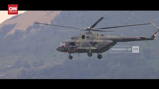 Momen Helikopter Tempur TNI AD Gempur Posisi Musuh di Bukit
