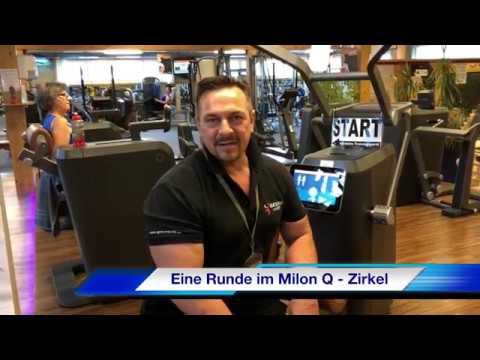 Training im Milon Q Kraft-/Ausdauerzirkel