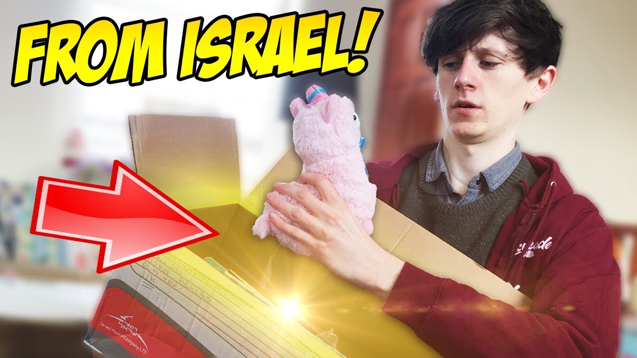 МНЕ ПРИСЛАЛА ТАИНСТВЕННУЮ КОРОБКУ, СДЕЛАННУЮ ФАНАТОМ!