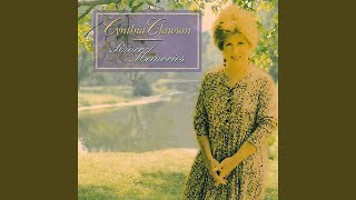 Video thumbnail of "Cynthia Clawson - Jesus Hold My Hand"