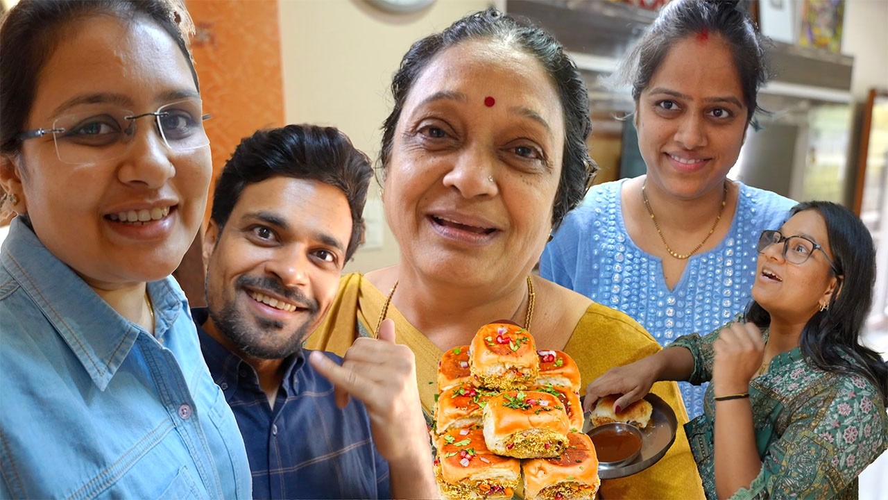 mummy ko aab ghar mein acha nahi lag raha aur Australia se mehman aaye fir dabeli party kari !