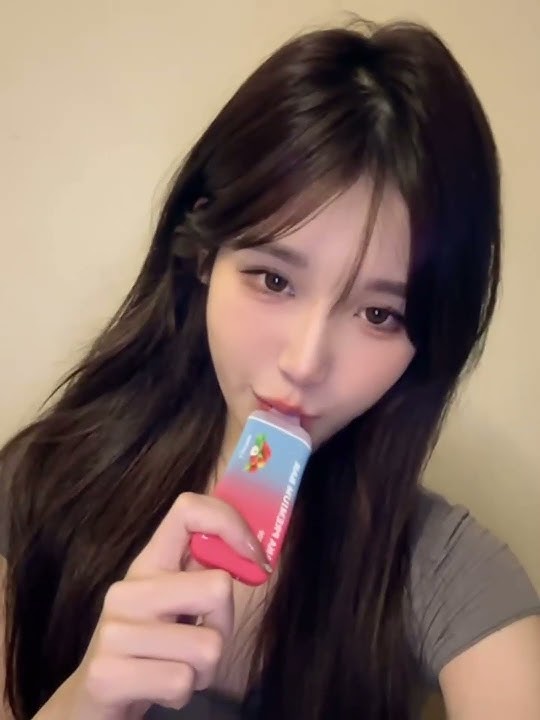 CUTE WATERMELON & LYCHEE #beautiful #vapelife #ytshorts