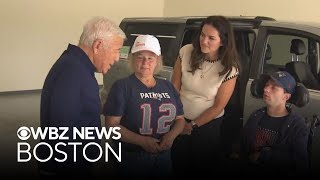 Full video: Patriots owner Robert Kraft donates new wheelchair van