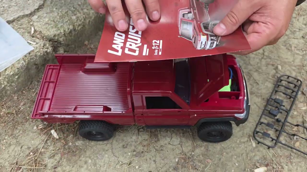 mn82 toyota land cruiser