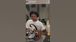 Kayla Nicole Dancing To Her Song “EDIBLE” On Instagram Live