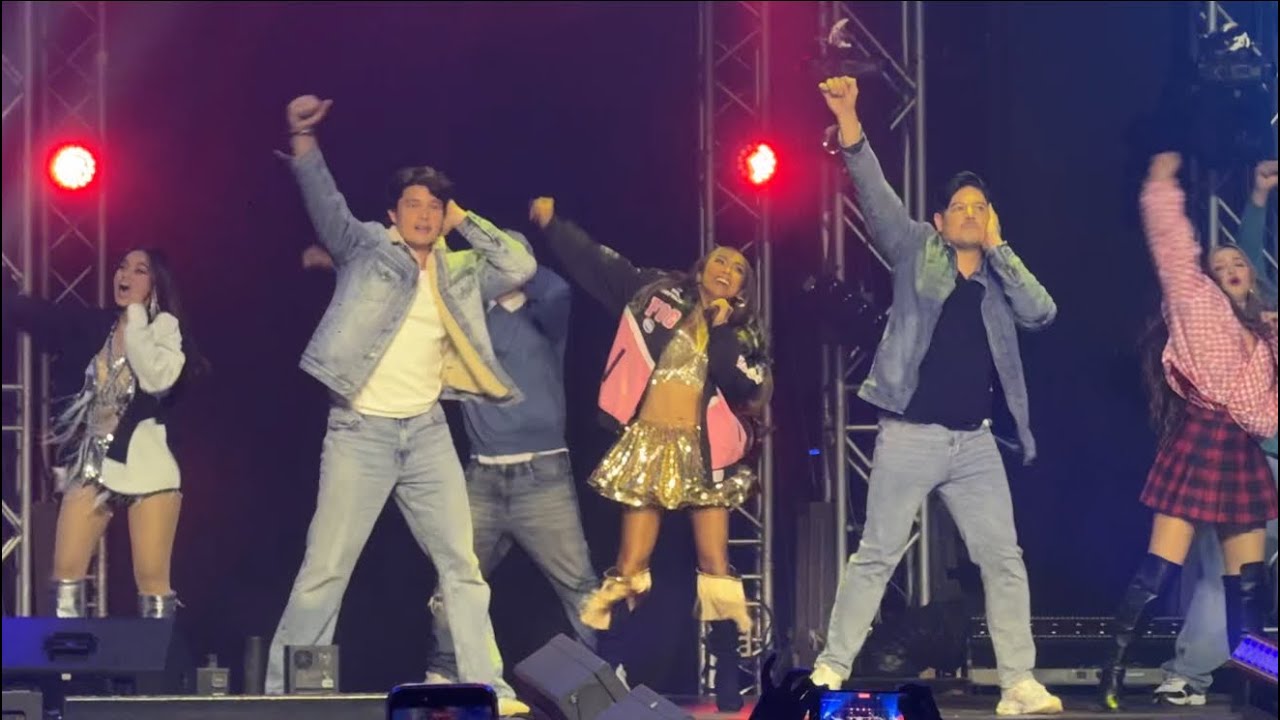 ДИНДУН ДАНТЕС И ДРУГИЕ СЮРПРИЗЫ НА КОНЦЕРТЕ SEXBOMB GIRLS