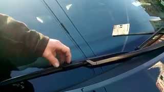 HOW TO replace CHRYSLER 300 wiper blades