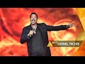 Miniature de la vidéo de la chanson Glastonbury 2015: Pyramid Stage (Sunday Legends)