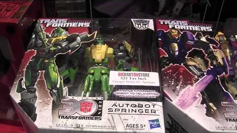 Shopping at Botcon 2014