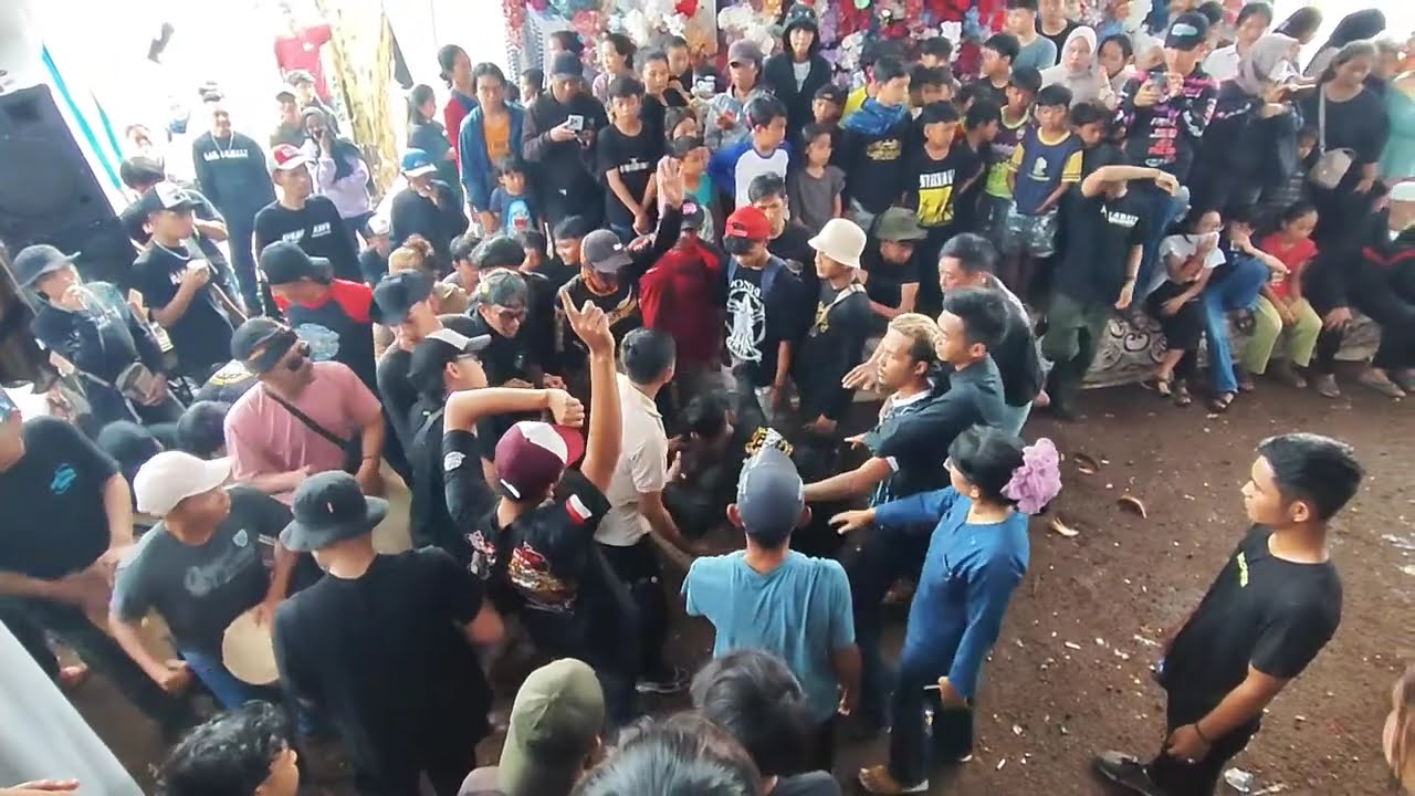 Seni reak wargi saluyu buhun banyak yang kesurupan nya gaes... Terbaru!!!