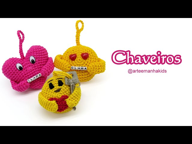 Cogumelo Chaveiro Amigurumi - por @ArteeManhaKids 