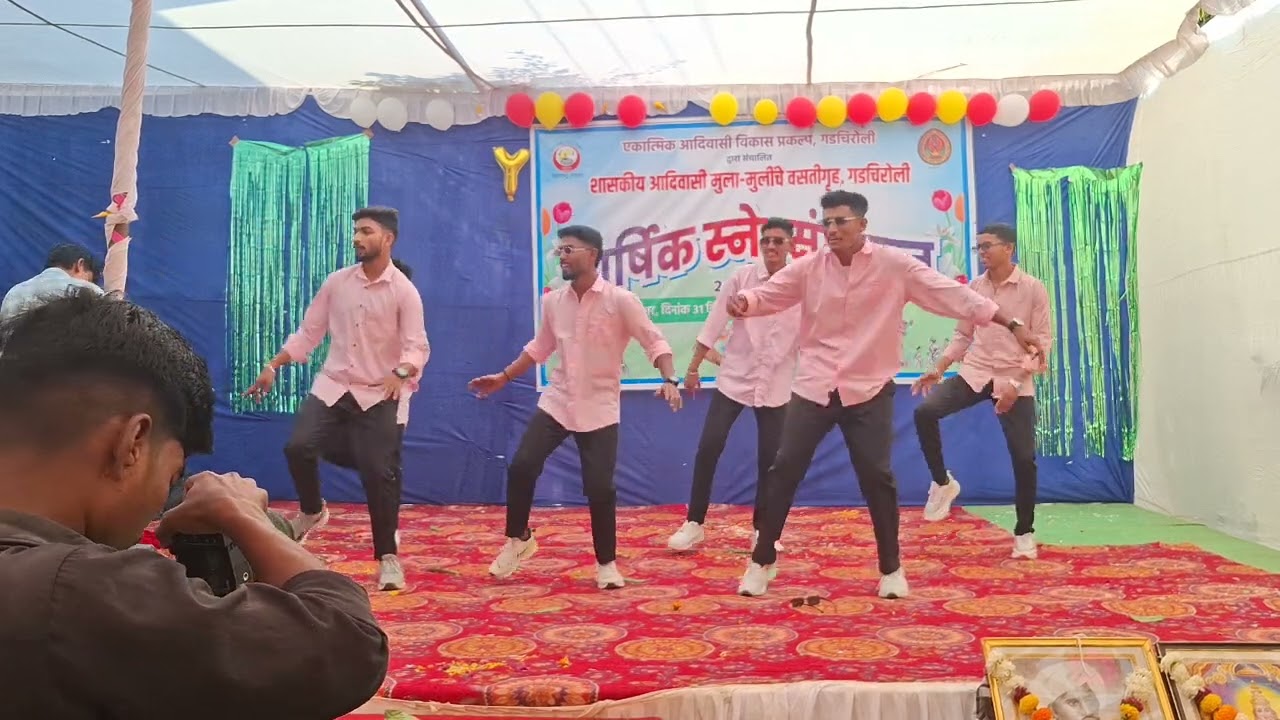 Bachna ay haseeno lo me aa gaya😊