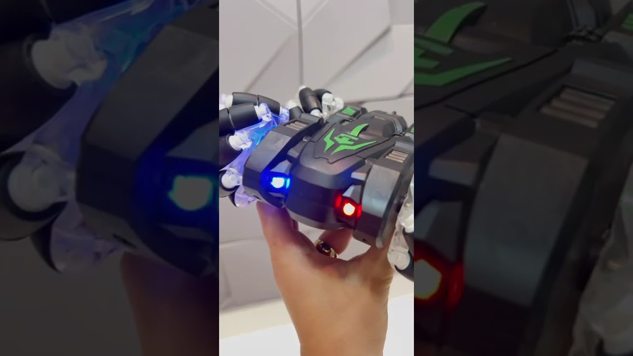 🚙 Carrinho Stunt 360º 4x4 Controle Remoto com Luz LED, Música e 2 Controles – Diversão Garantida!