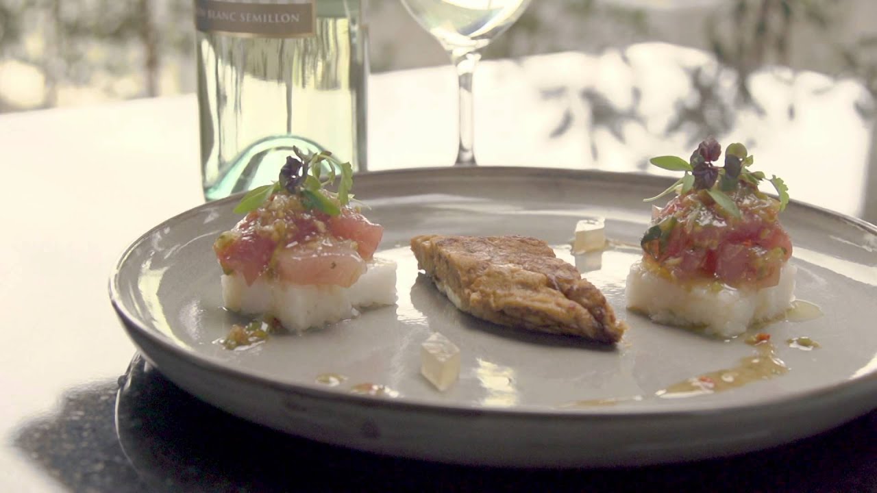 Welcome to Aravina Estate