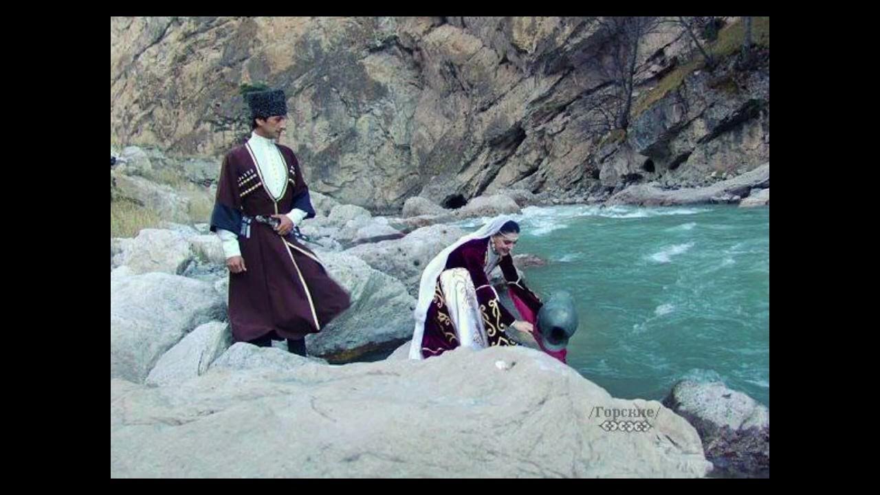 Парень в горах Дагестана