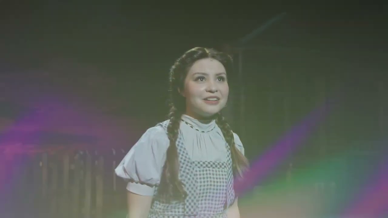 MTW: Wizard of Oz: Follow the yellow brick road in Long Beach CA!