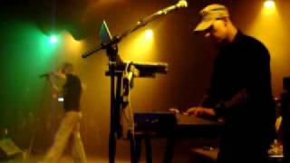 De/Vision - "Addict" - LIVE