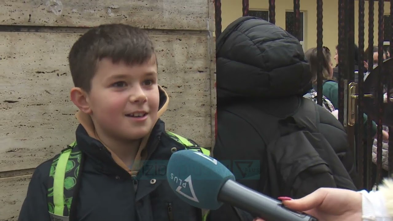 Merr flakë linja e tensionit në një shkollë në Laprakë, evakuohen nxënësit - Vizion Plus