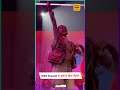 Diljit Dosanjh ਦੀ ਸਟੇਜ 'ਤੇ ਆਈ ਕੁੜੀ ਦੇ ਨਿਕਲੇ ਅੱਥਰੂ | Video