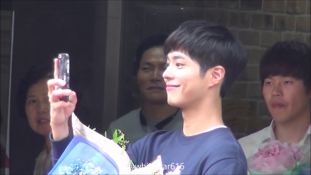 160624 박보검 뮤직뱅크 마지막 출근길 직캠