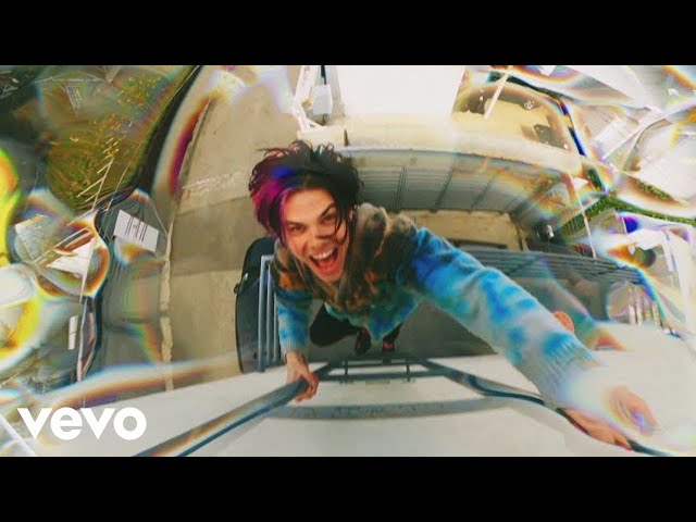 Yungblud - Weird!